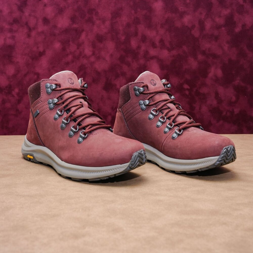 Merrell Women Ontario Mid Lace-up Vibram Walking Hiking Boots sz 7.5
